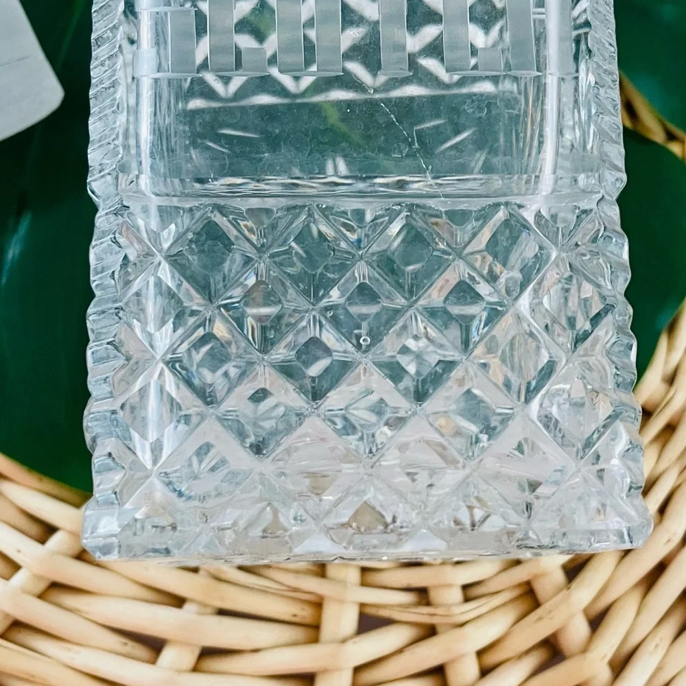 Vintage crystal Mid-Century Modern “Scotch” etched liquor Decatur with lid